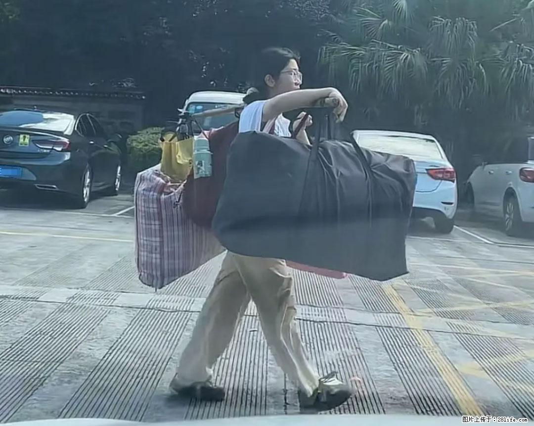 全网追的“扁担女孩”，找了一份暑假工，时薪12元 - 绍兴生活资讯 - 绍兴28生活网 sx.28life.net