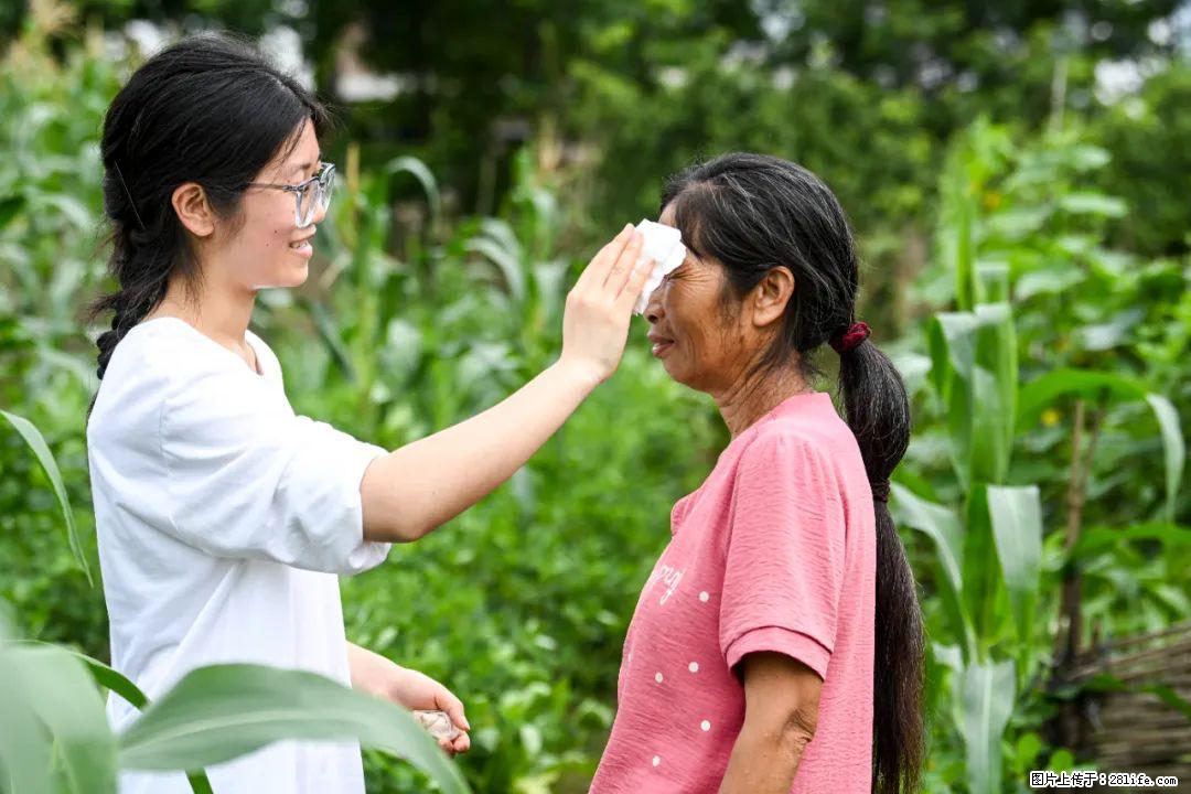 全网追的“扁担女孩”，找了一份暑假工，时薪12元 - 绍兴生活资讯 - 绍兴28生活网 sx.28life.net